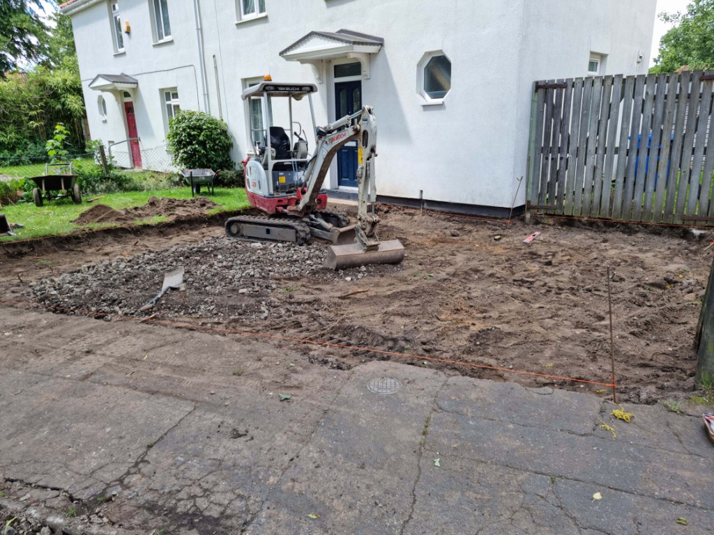 This is a photo of a dig out being carried out by NS Driveways Caterham in preparation for a block paving driveway